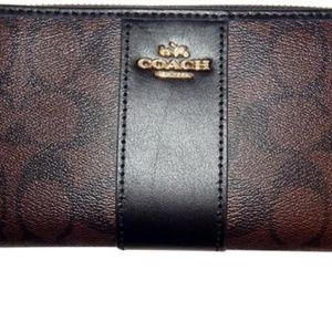 COACH Signature Leather Zip Around Clutch Wallet